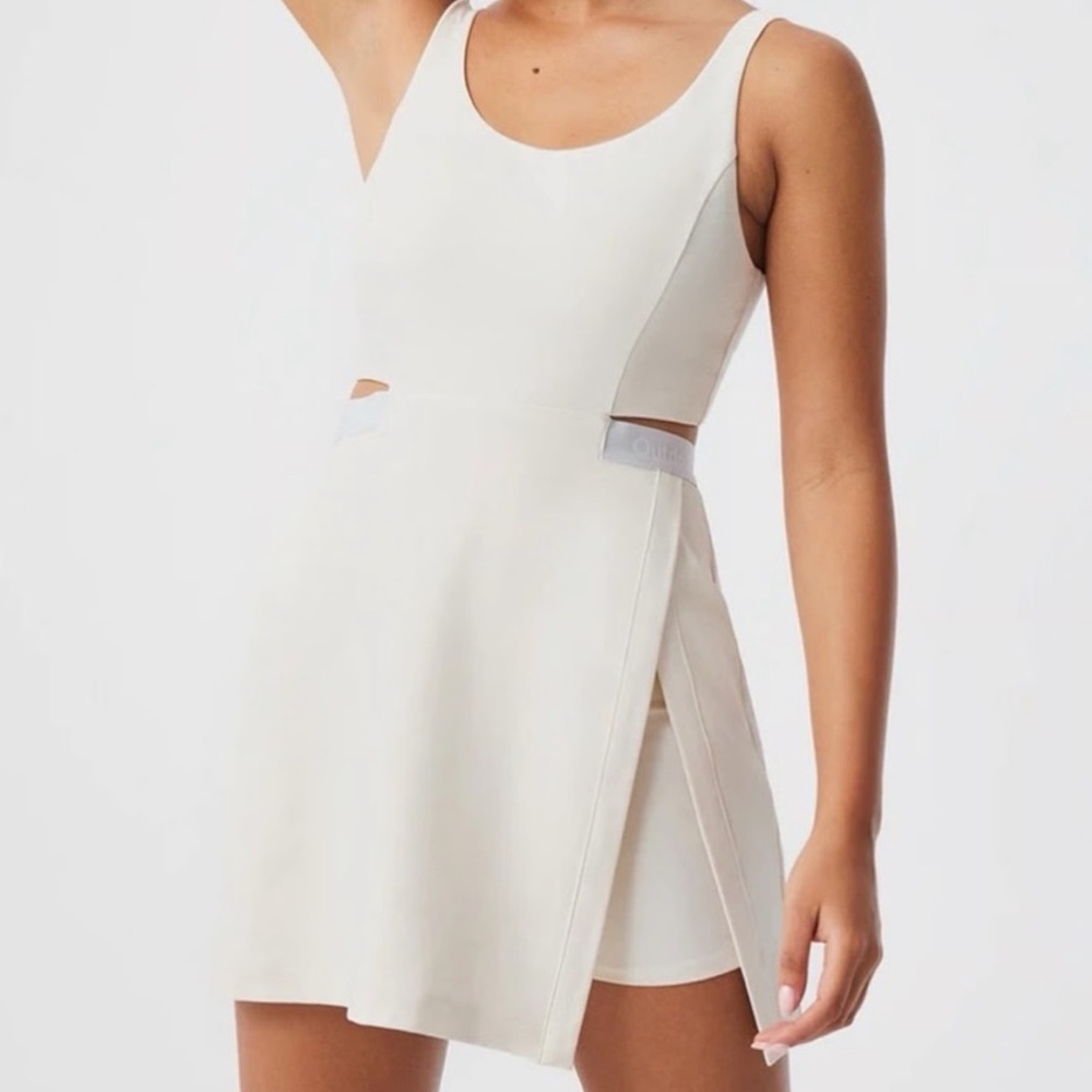 Outdoor Voices Cream Court Cutout Skort Dress Size Medium